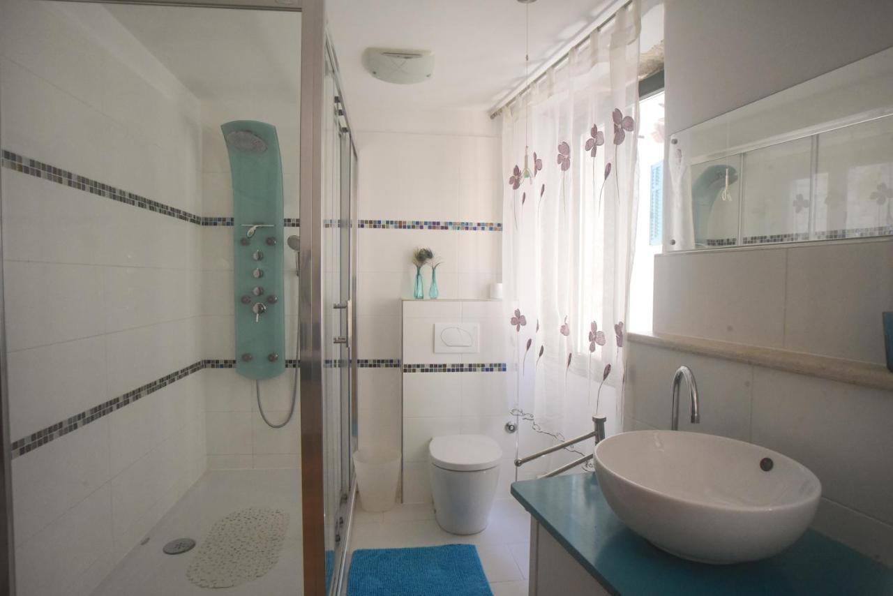 Apartment Sea View Rovinj Exterior photo